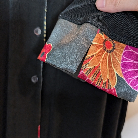 Chicos Travelers Button Up Long Sleeve Colorful inside collared acetate size 3 - Picture 5 of 15